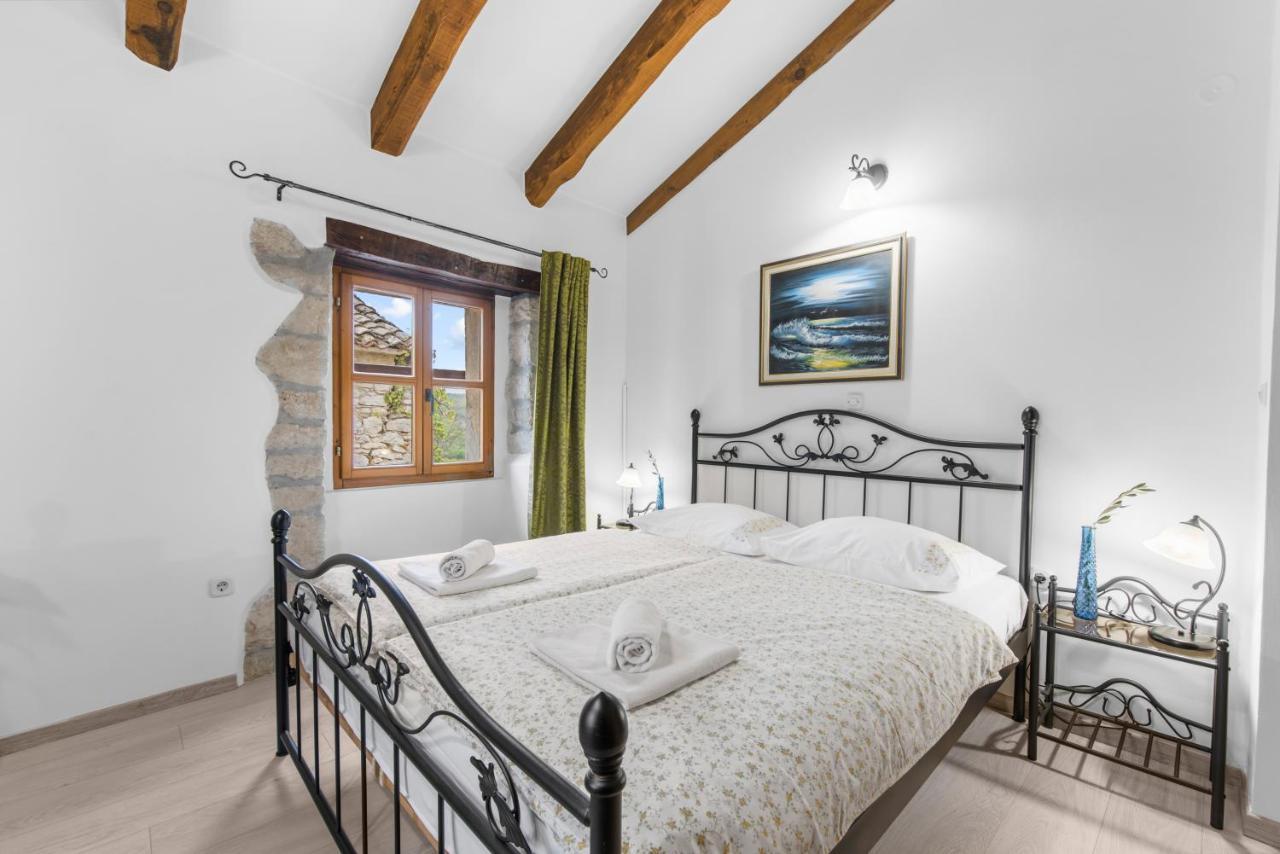 Pićan Picturesque Apartment San Rocco 1 מראה חיצוני תמונה